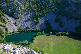Chorvatsko, řeka Krupa, kamenný most