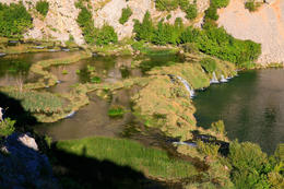 Chorvatsko, řeka Krupa, kamenný most