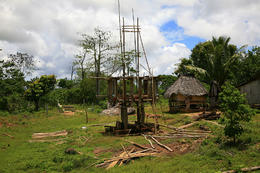 Stavba domu na kůlech, Východní Timor