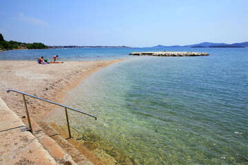 Sv. Filip i Jakov - oblázkové pláže, Chorvatsko