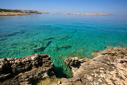 Chorvatsko, pláž Jadra, ostrov Pag