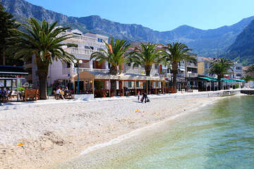 Apartmány Nikola - restaurace na pláži, Gradac, Chorvatsko