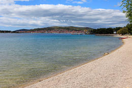 Vodice - pláže, Šibenická riviéra, Chorvatsko
