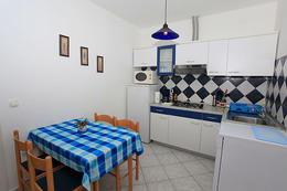 Apartmány Lina: apartmán A2 pro 2-4 osoby,<br />
2. poschodí
