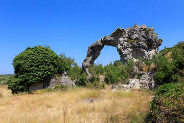 Kamenný oblouk Koloč, Brač, Chorvatsko