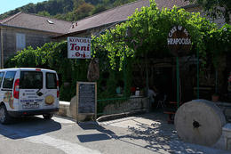Stylová restaurace v letovisku Dol na ostrově Brač