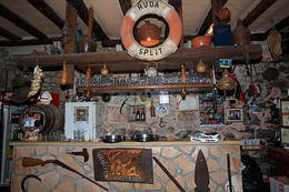 Stylová restaurace v letovisku Dol na ostrově Brač