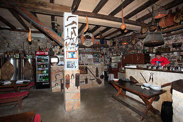 Stylová restaurace v letovisku Dol na ostrově Brač