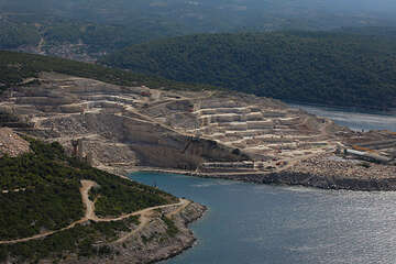 Kamenolom Veselje, Pučišća, ostrov Brač, Chorvatsko