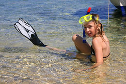 Písčitooblázková pláž Čista plaža, ostrov Pag, Chorvatsko