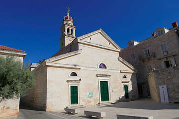 Městečko Pučišća, ostrov Brač, Chorvatsko