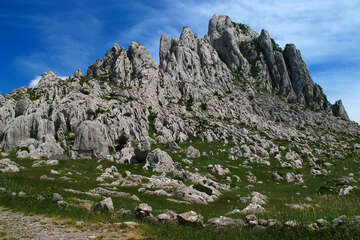 Přírodní park Velebit, prsty nad Sv. Rokem, Chorvatsko 	