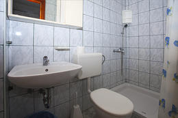 A1 - apartmány Erik, Metajna, ostrov Pag, Chorvatsko