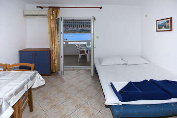 A3 - apartmány Erik, Metajna, ostrov Pag, Chorvatsko