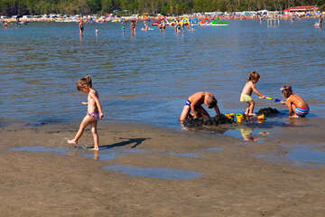 Rajska plaža, Lopar, ostrov Rab, Chorvatsko