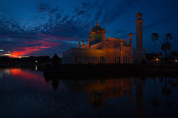 Mešita sultána Omara-Ali-Saifuddina, Bandar Seri Begawan, Brunej