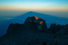 Výstup na Mt. Kinabalu (4095 m), Sabah, Borneo