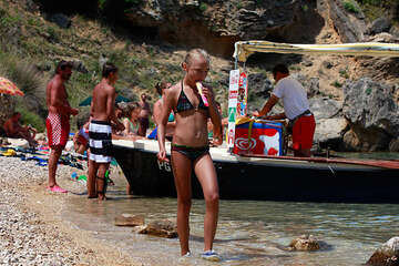 Pag-Bošana - pláže, ostrov Pag, Chorvatsko