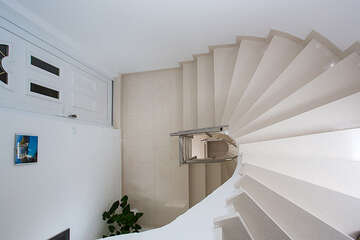 Apartmány Roko - schodiště v domě, Omiš - Duće, Chorvatsko