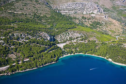 Pláž Velika Duba - 1 km od Živogoće-Mala Duba, Chorvatsko