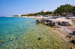 Apartmány Maša-II - kamenitá pláž a betonová terasa 80 od domu, Mandre, ostrov Pag, Chorvatsko