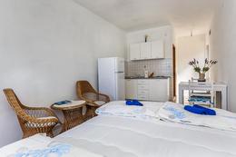 A2 - apartmány Meri, jižní zátoky ostrova Hvar, Chorvatsko