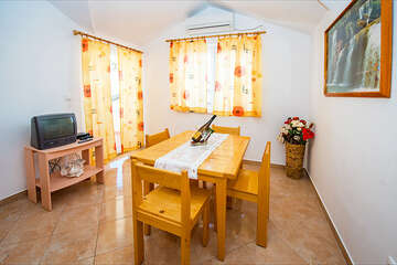 A2 - apartmány Rita, Vodice, Srima, Chorvatsko