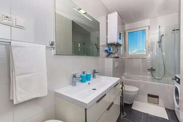 A2 - apartmány Crystal, Podstrana, Chorvatsko