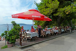 Restaurace Plaža, Hotel Ivando****, Drvenik, Chorvatsko