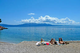 Pláže - apartmány Ivando****, Drvenik, Chorvatsko