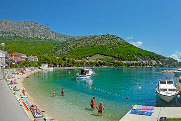 Pláže - apartmány Ivando****, Drvenik, Chorvatsko