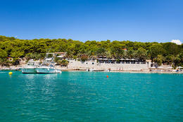 Zátoka Vinogradišće, ostrov Sv. Klement, Pakleni otoci, Hvar, Chorvatsko