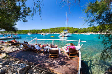 Zátoka Vinogradišće, ostrov Sv. Klement, Pakleni otoci, Hvar, Chorvatsko