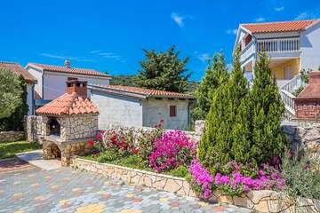 Apartmány Čigrada - okolí domu, Murter, ostrov Murter, Chorvatsko