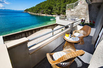 A2 - apartmány Meri, jižní zátoky ostrova Hvar, Chorvatsko