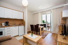 A2 - apartmány Delfin, Zaostrog, Makarská riviéra, Chorvatsko