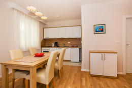 A3 - apartmány Delfin, Zaostrog, Makarská riviéra, Chorvatsko