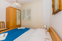 A1 - apartmány Michael, Pisak, Omišská riviéra, Chorvatsko