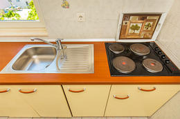 A2 - apartmány Michael, Pisak, Omišská riviéra, Chorvatsko