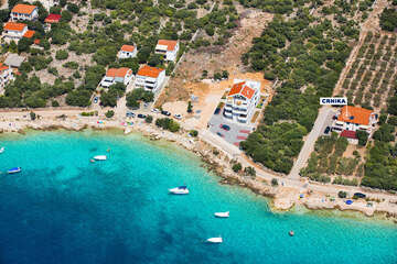 Apartmány Crnika - letecký pohled, Mandre, ostrov Pag, Chorvatsko
