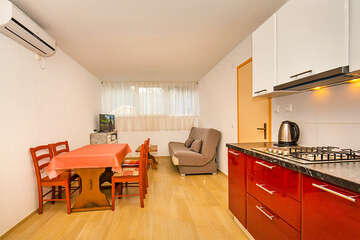 A2 - apartmány Borovi, Biograd na moru, Chorvatsko