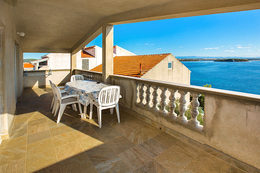 A2 - apartmány Lejla - terasa (foto před rekonstrukcí), Tkon, ostrov Pašman, Chorvatsko