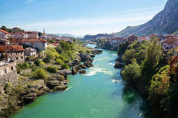 Mostar - řeka Neretva, Bosna a Hercegovina