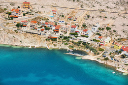 Apartmány Plat - letecký pohled, Dražica, ostrov Pag, Chorvatsko