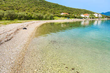 Apartmány Karaka - pláž v zátoce Luka Dubrava, poloostrov Pelješac, Chorvatsko