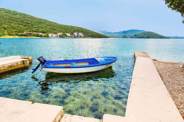 Apartmány Karaka, zátoka Luka Dubrava, poloostrov Pelješac, Chorvatsko