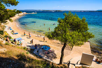 Apartmány Karavela - písečná pláž Studenac, Tkon, ostrov Pašman, Chorvatsko