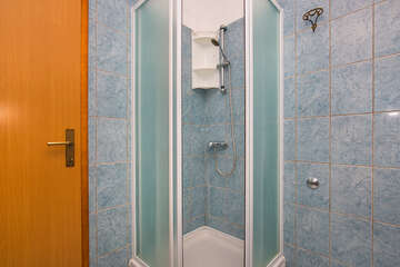 A2 - apartmány Karavela, Tkon, ostrov Pašman, Chorvatsko