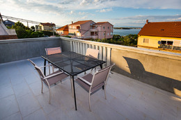 A1 - apartmány Tulipan, Tkon, ostrov Pašman, Chorvatsko