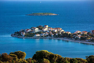 Sevid, Trogirská riviéra, Chorvatsko